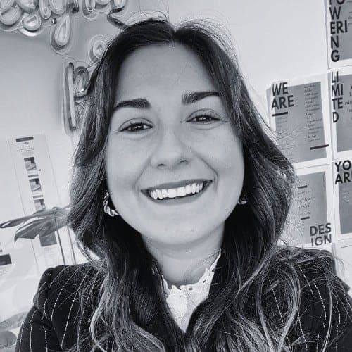 Luisa Arango's headshot